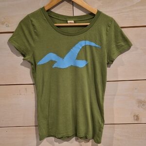 Hollister Olive Green Crewneck Tee with Navy Logo Tag Size L